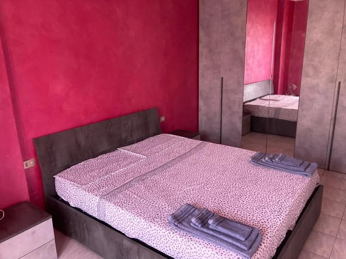 Viola Apartment Brusaporto Italy